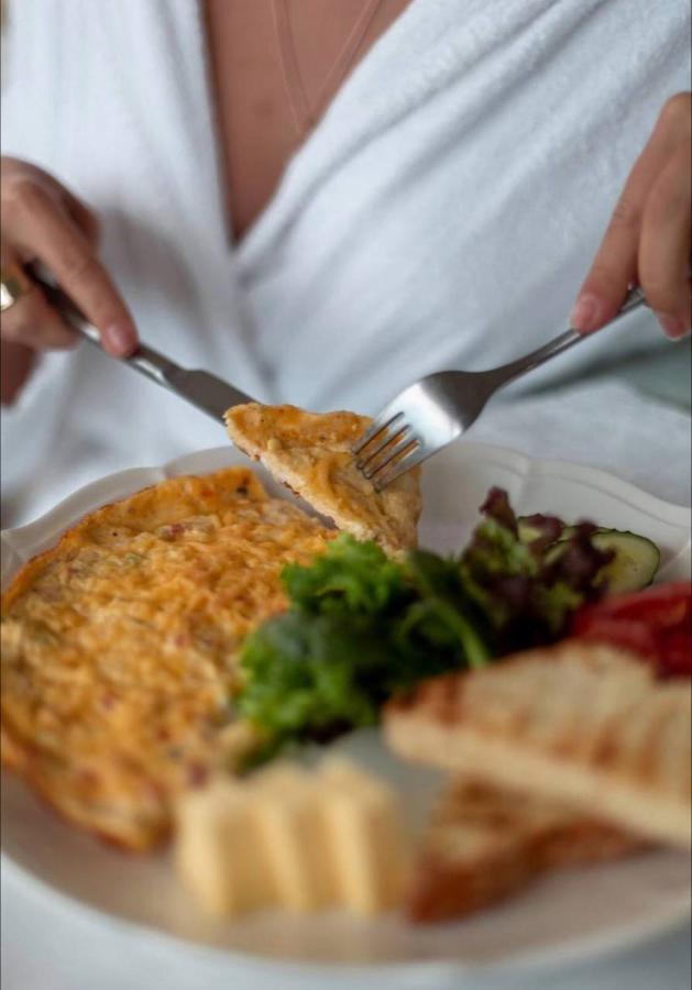 Grand Aristocrate فندق